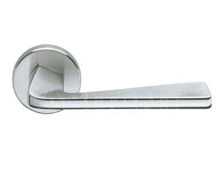 Дверная ручка Valli&Valli 2012 H 1039 R8 chromo / chrome satin