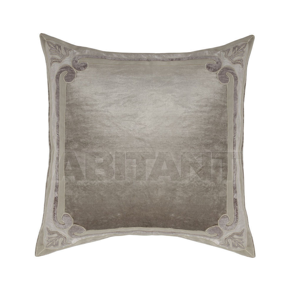 Купить Подушка Whitehall king Atelier Textiles 2016 E1942KTAD
