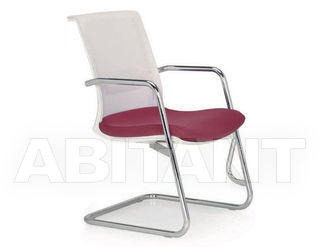 Стул с подлокотниками Quinti Chairs 692