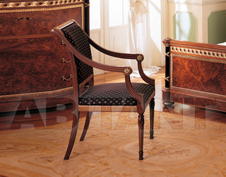 Стул с подлокотниками Cantaluppi Collections 2012 LEVANTE Capotavola