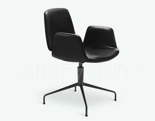 Стул с подлокотниками Freifrau 2016 Tilda Armchair Sternfuß