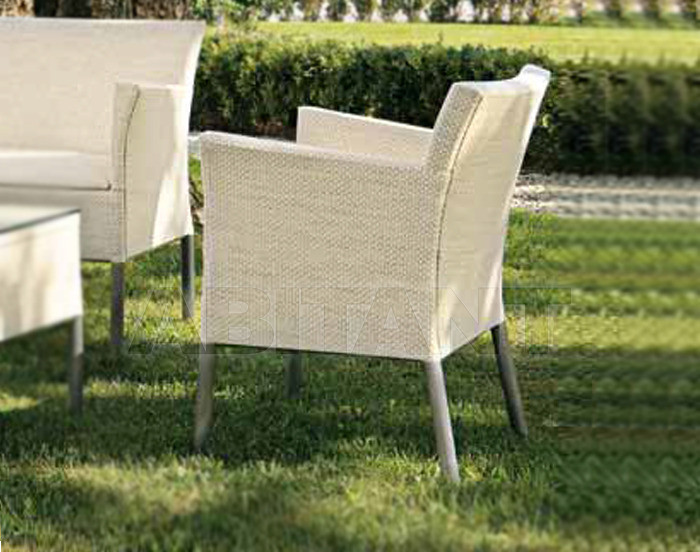 Купить Стул с подлокотниками SURABAYA Contral Outdoor 556 82 = vaniglia