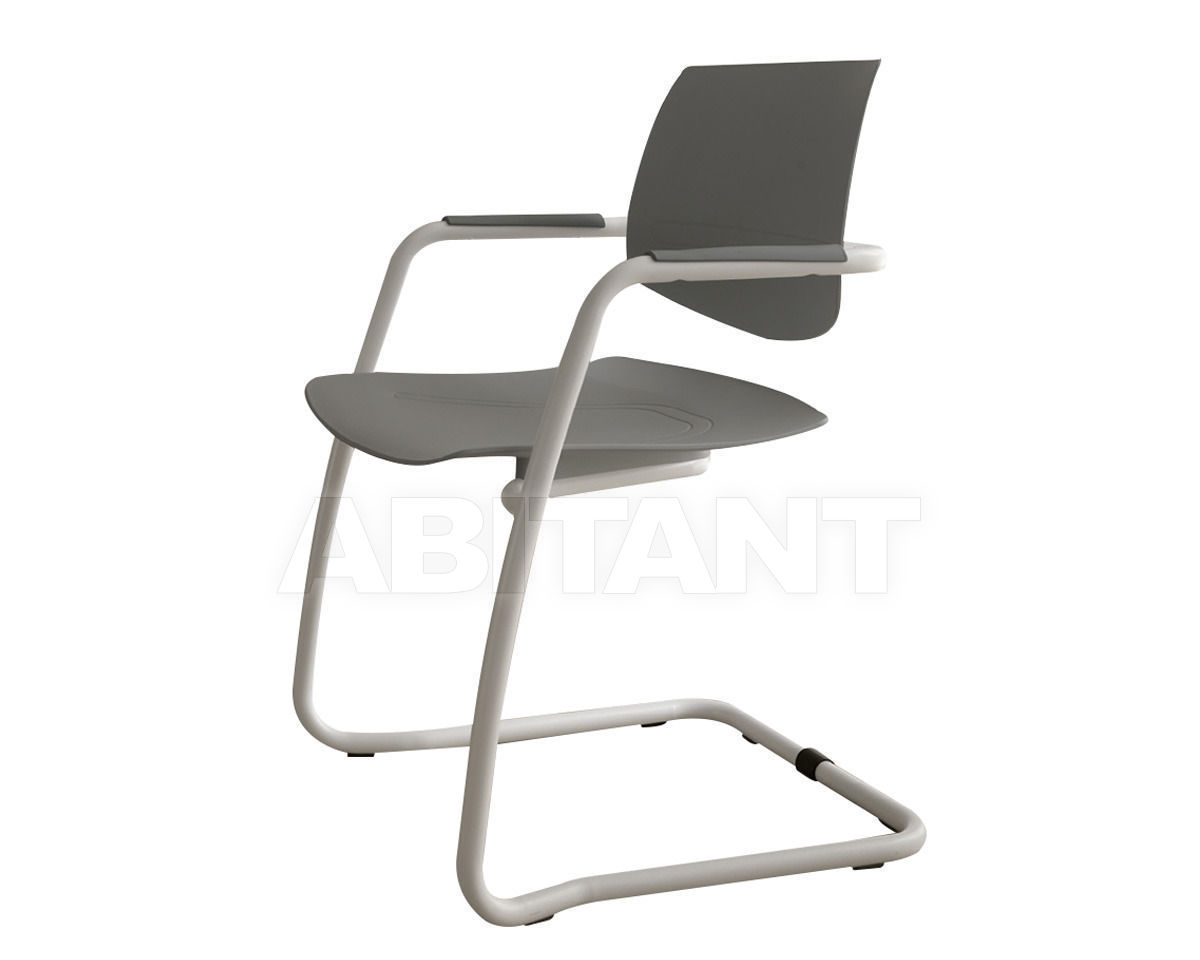 Купить Стул с подлокотниками HOST PLASTIC Quinti Seating 703B